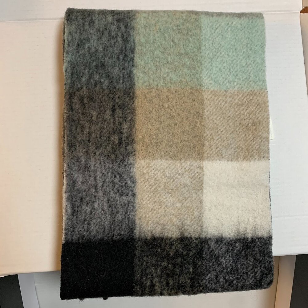 Acne Studios Checked Wool Blend Scarf Gray Beige Fringe Cozy - Picture 3 of 6